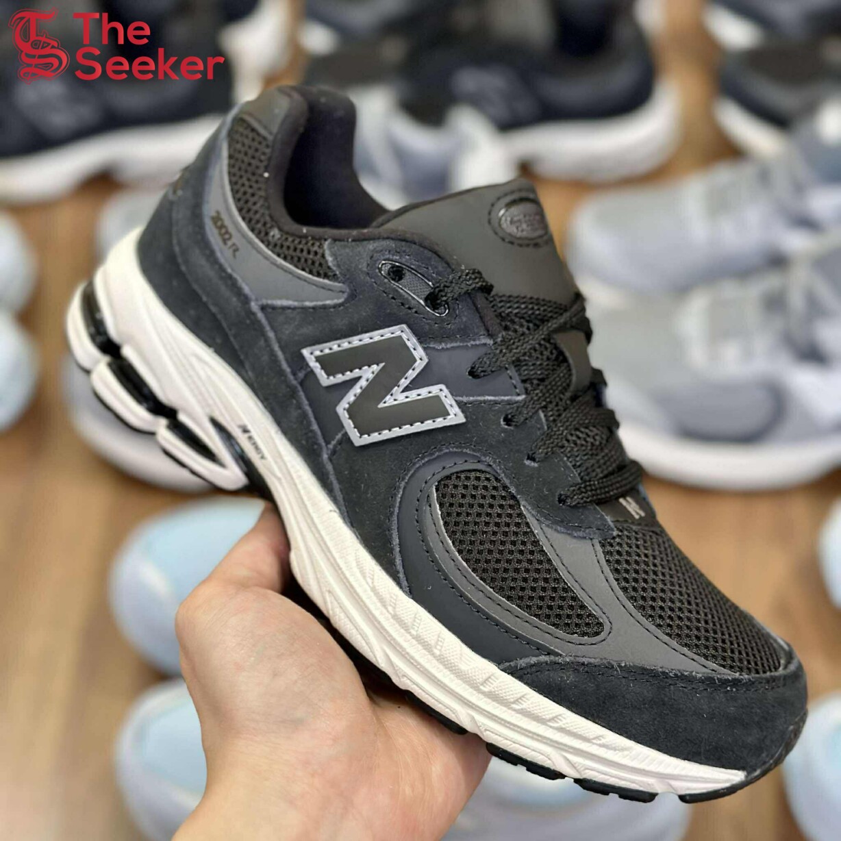 New-Balance-2002R-Black-(GS)-GC2002BK
