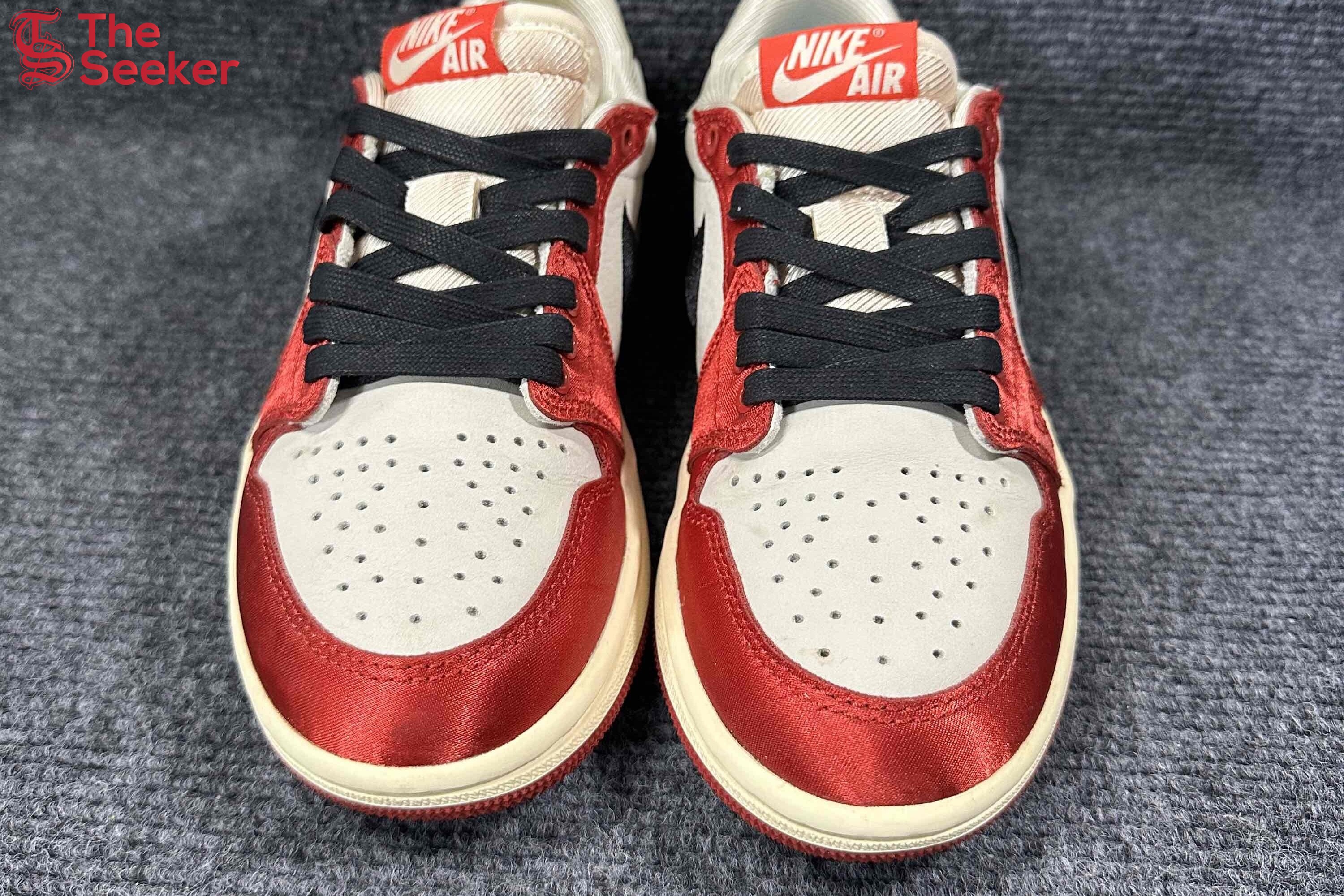 Jordan-1-Retro-Low-OG-Trophy-Room-Away-FN0432-100-1