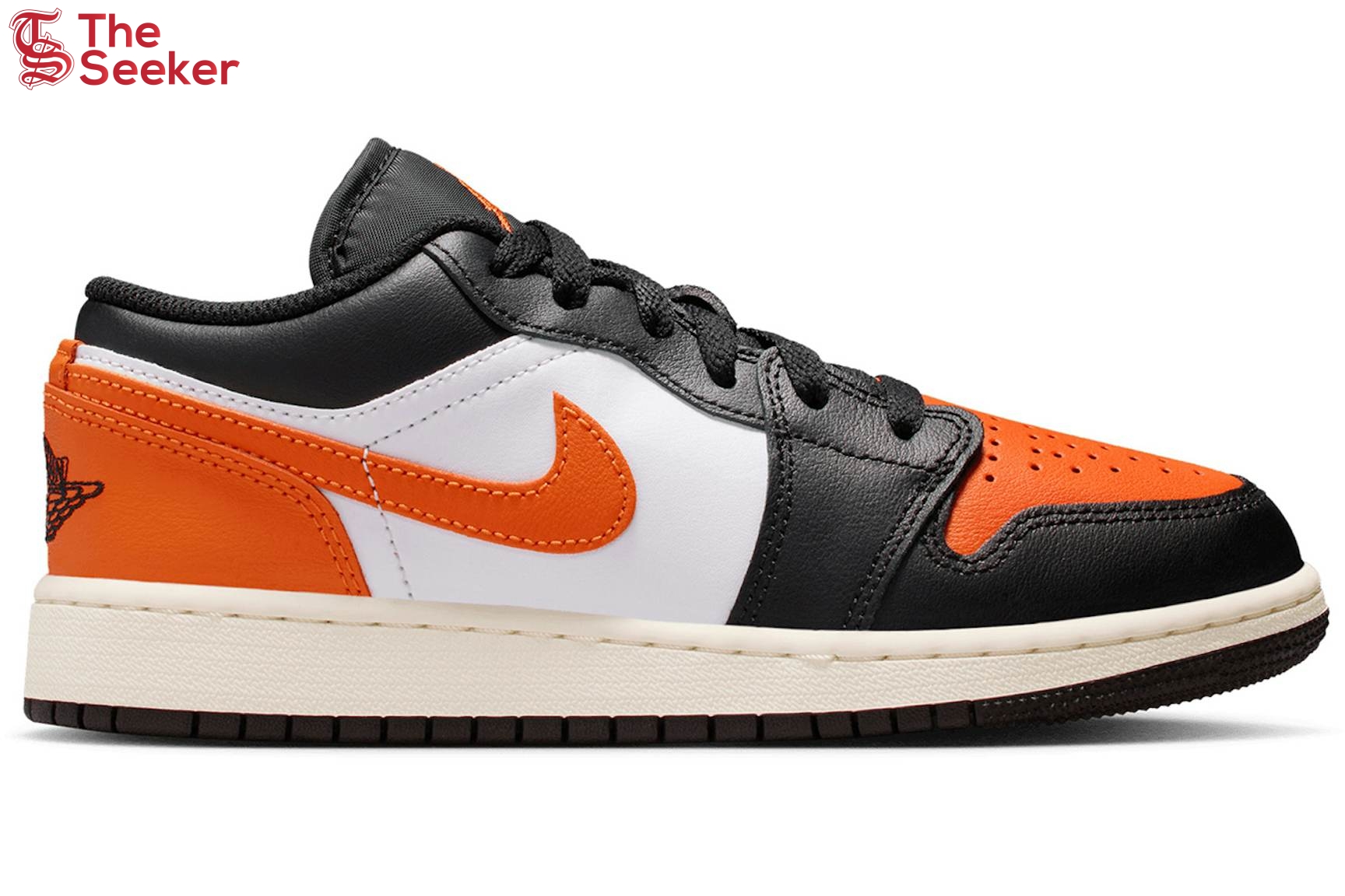 Jordan-1-Low-Shattered-Backboard-Alternate-(GS)-553560-081