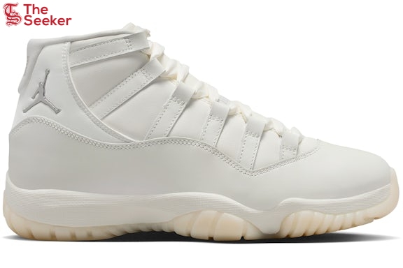 Jordan-11-Retro-Grand-Finale-(Women's)-AR0715-110