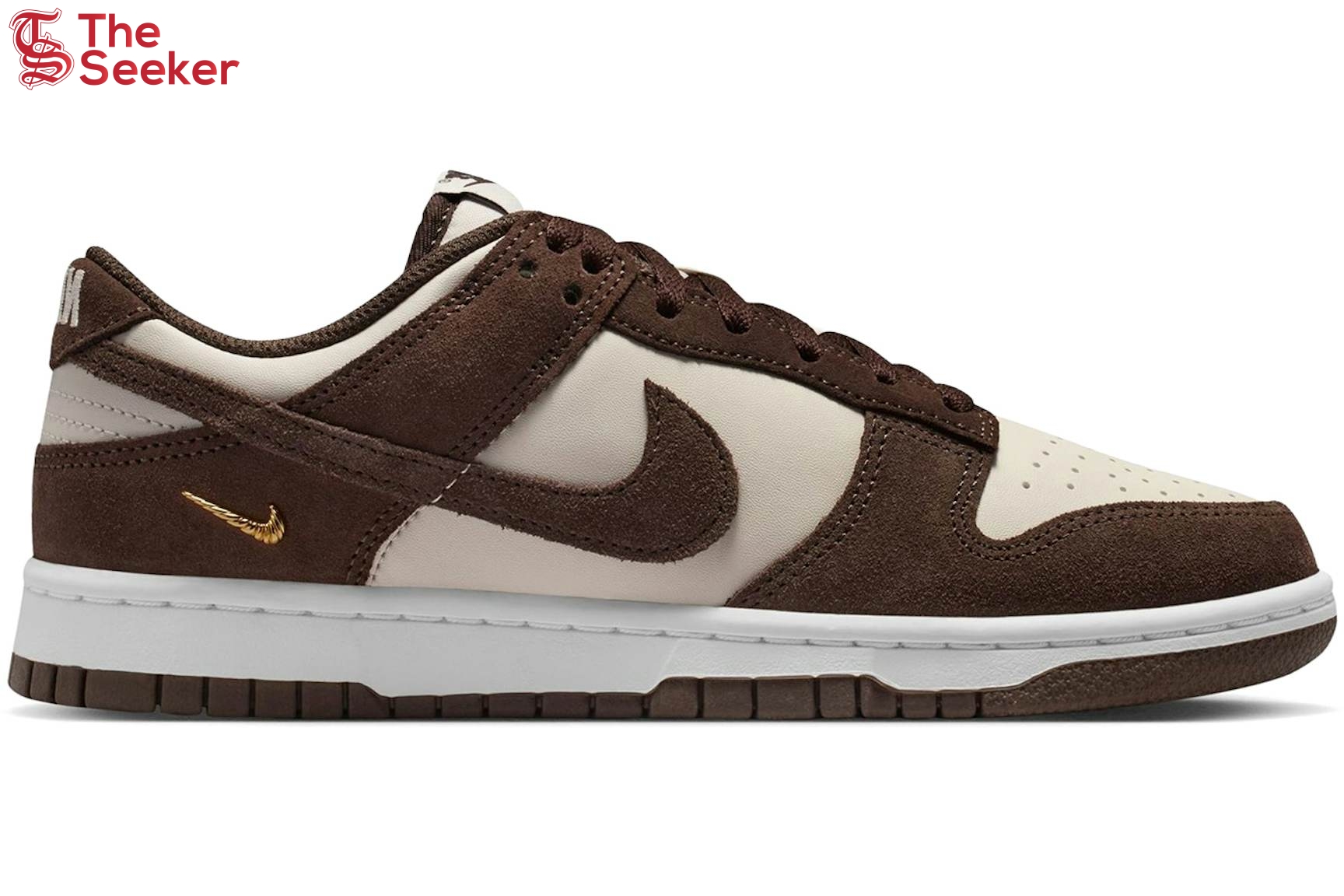 Nike-Dunk-Low-Light-Orewood-Baroque-Brown-(Women's)-IO4244-102