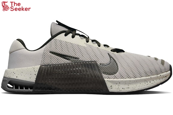 Nike-Metcon-9-Light-Iron-Ore-Flat-Pewter-DZ2617-004