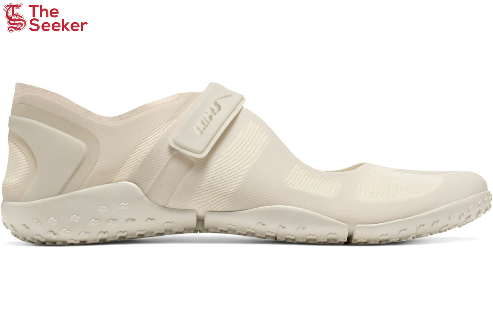 Nike-Rift-Mesh-SKIMS-Light-Bone-(Women's)-IO7694-002