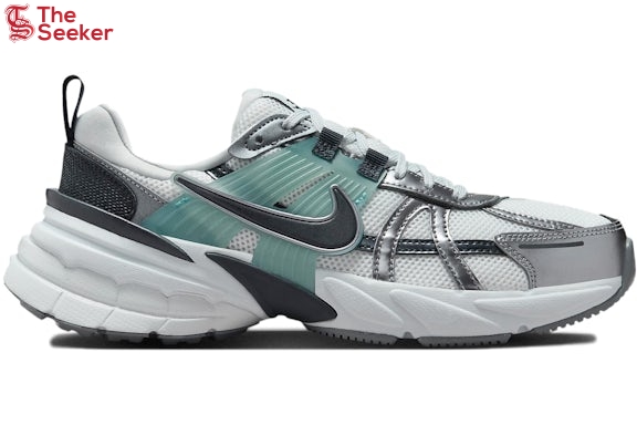 Nike-V2K-Run-Summit-White-Dark-Obsidion-(Women's)-HQ3484-121