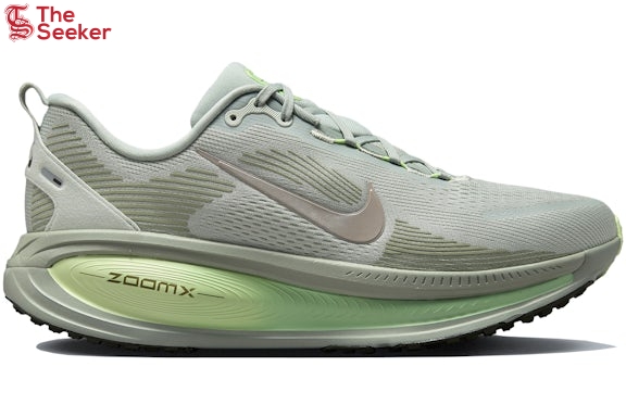 Nike-Vomero-18-Light-Silver-Barely-Volt-Dusty-Olive-College-Grey-HM6803-002