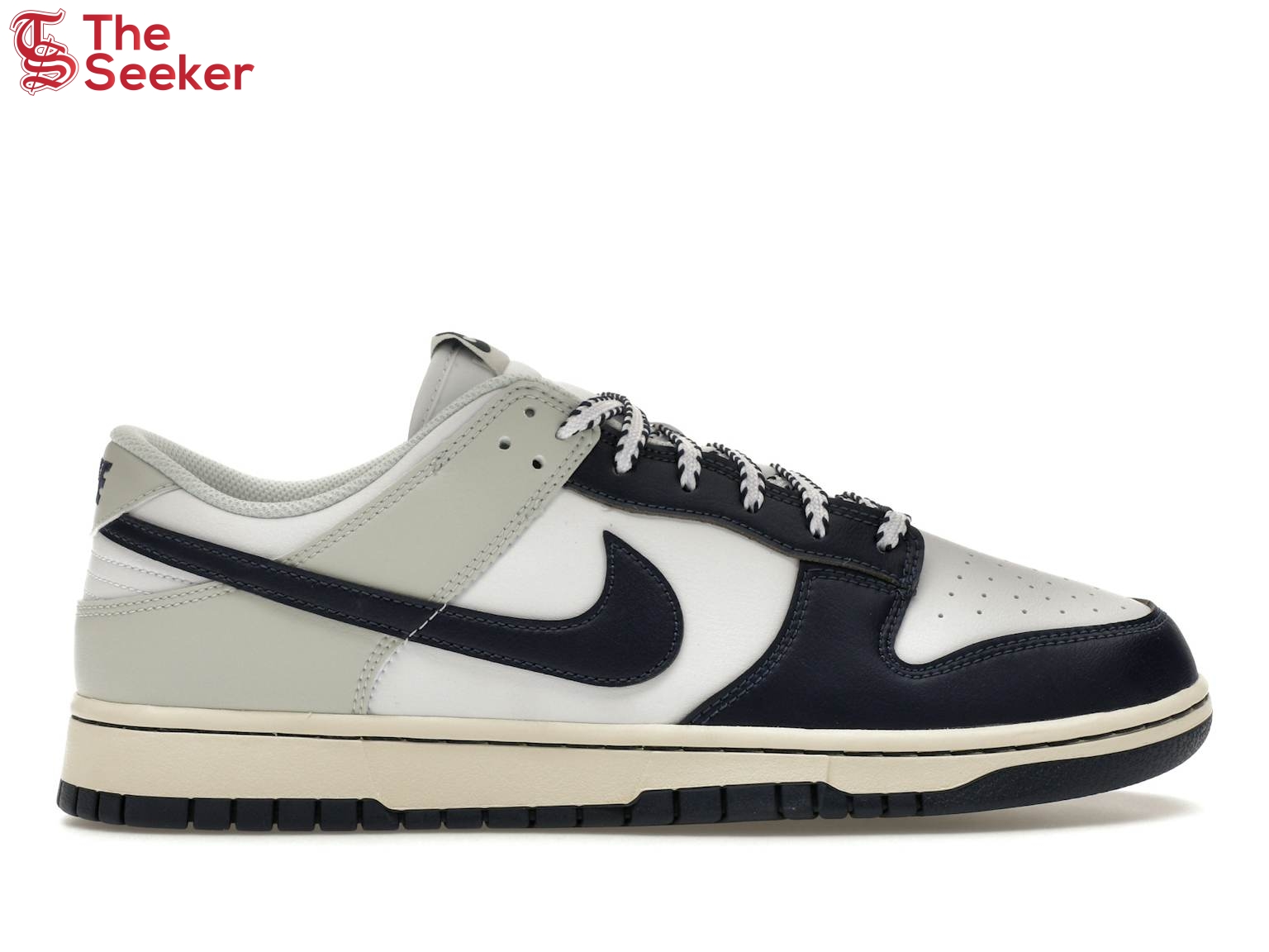 Nike-Dunk-Low-New-York-Yankees-IM2222-101