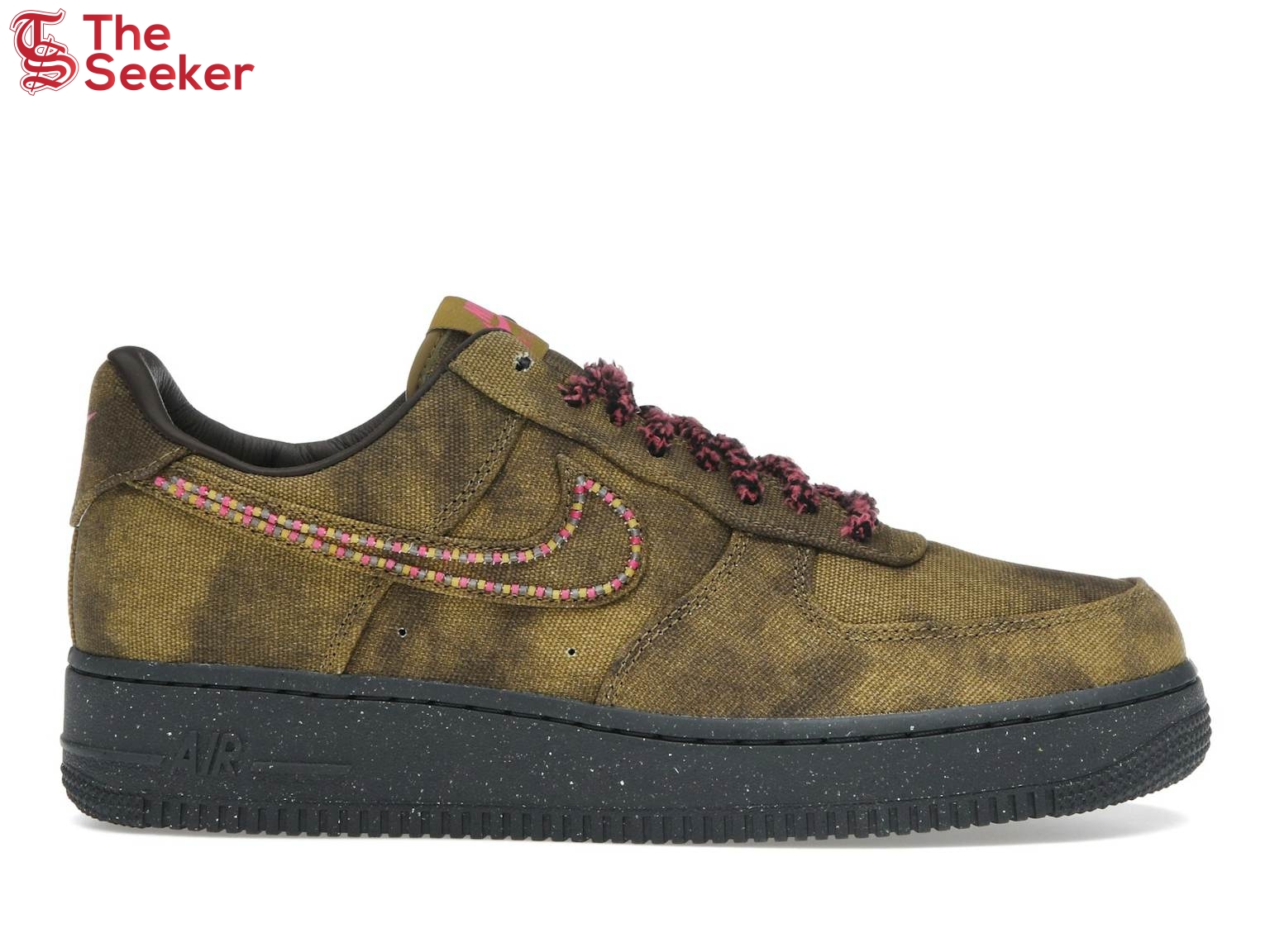 Nike-Air-Force-1-Low-'07-QS-Boucle-Desert-Moss-Fierce-Pink-IO4474-300