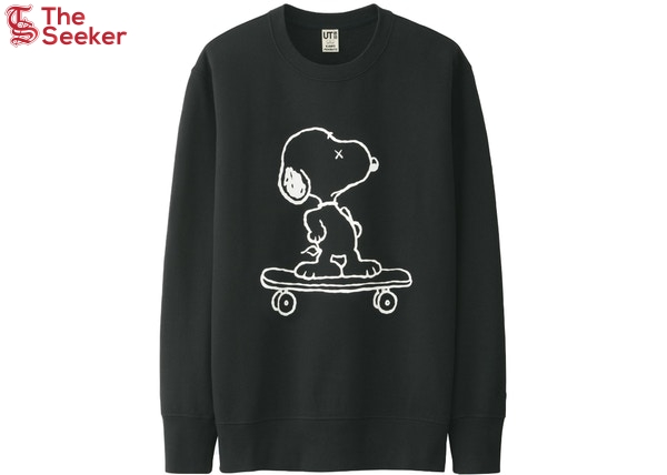 KAWS x Uniqlo x Peanuts Snoopy Skateboarding Sweatshirt (Japanese Sizing) Black