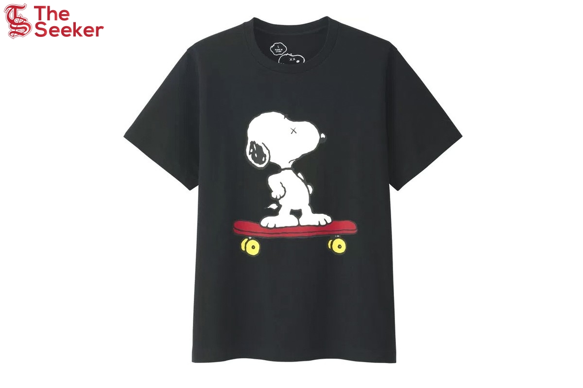 KAWS x Uniqlo x Peanuts Snoopy Skateboarding Tee Black