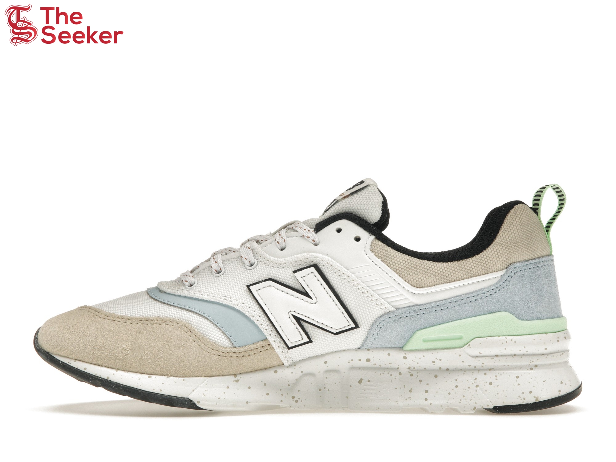 New-Balance-997H-Cordura-Vintage-Baby-Blue-White-CM997HWI-1