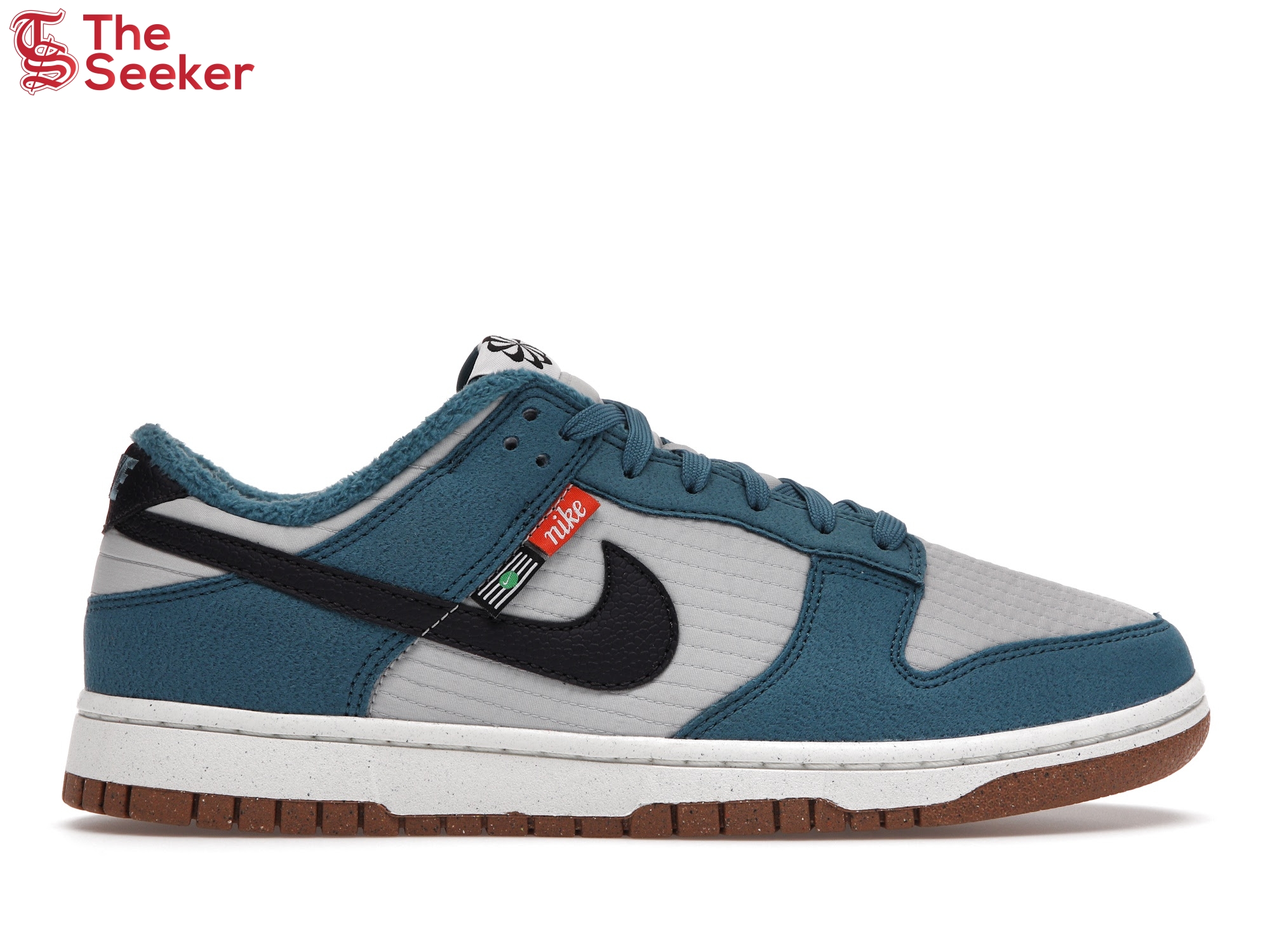 Nike Dunk Low SE Next Nature Rift Blue