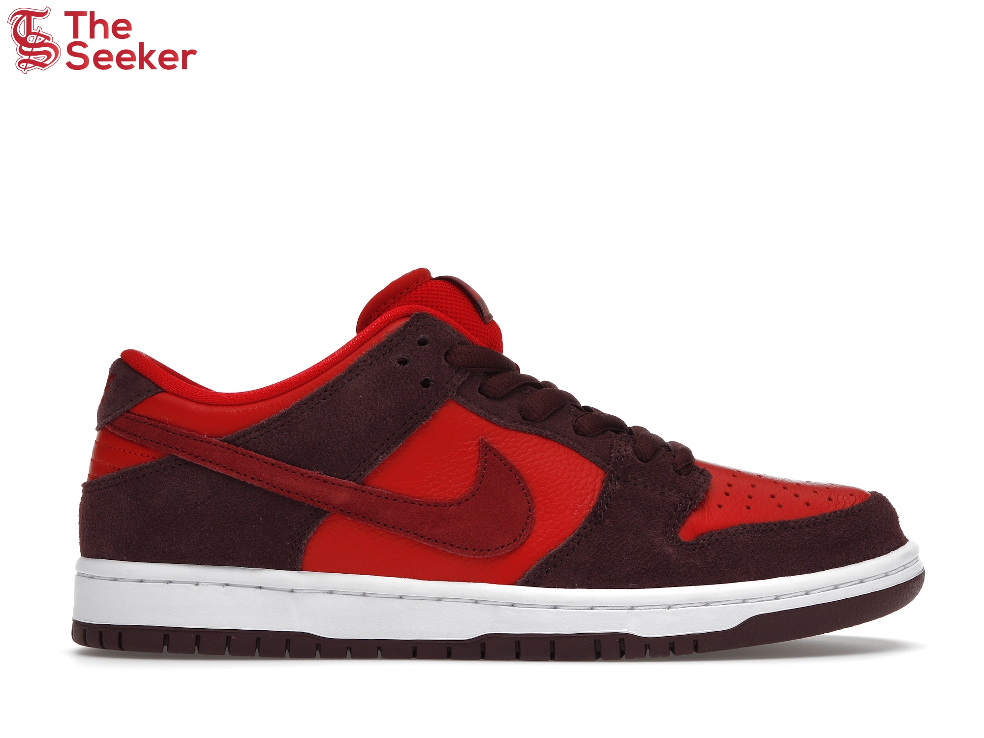 Nike SB Dunk Low Cherry