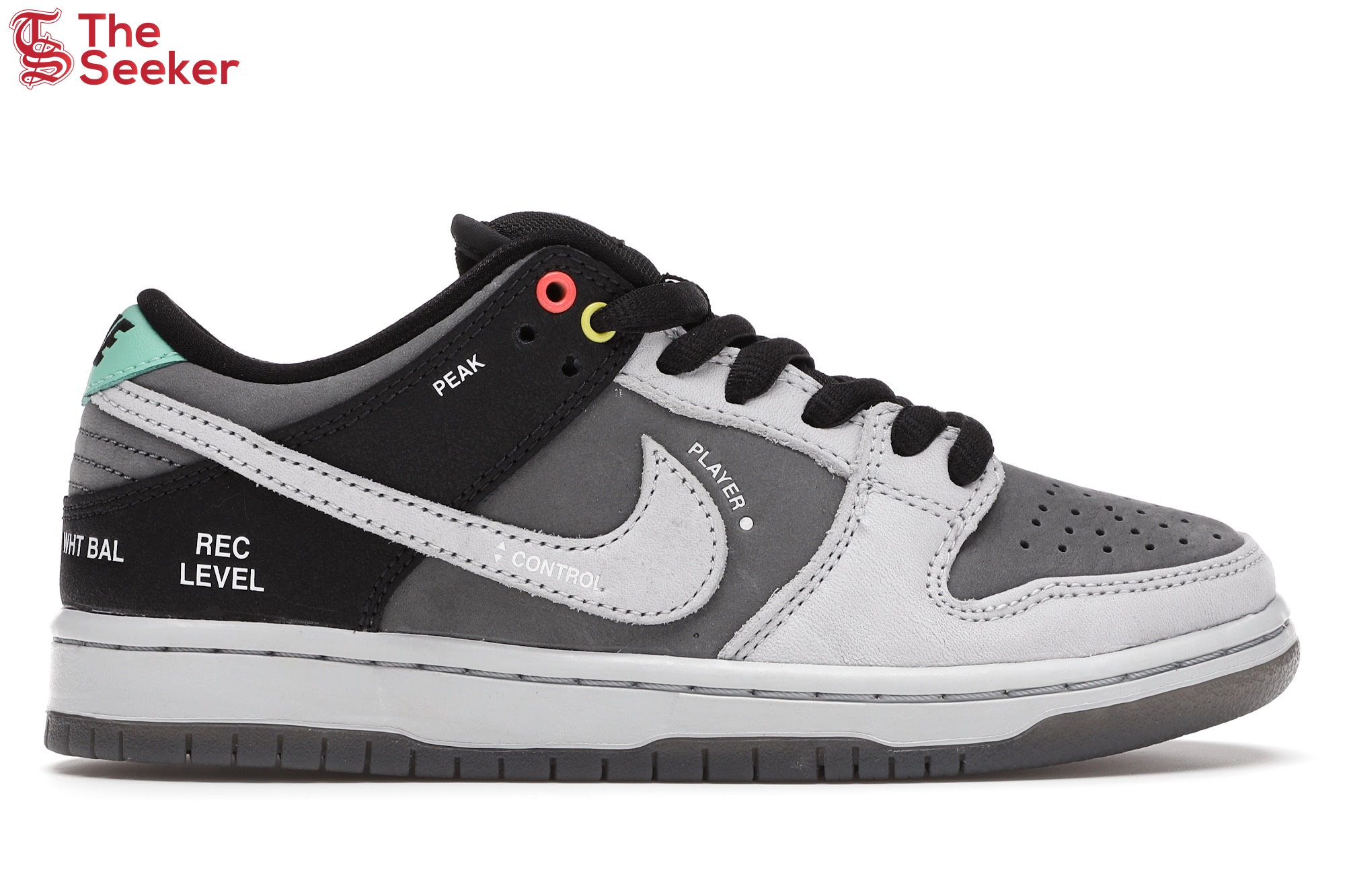 Nike SB Dunk Low VX1000